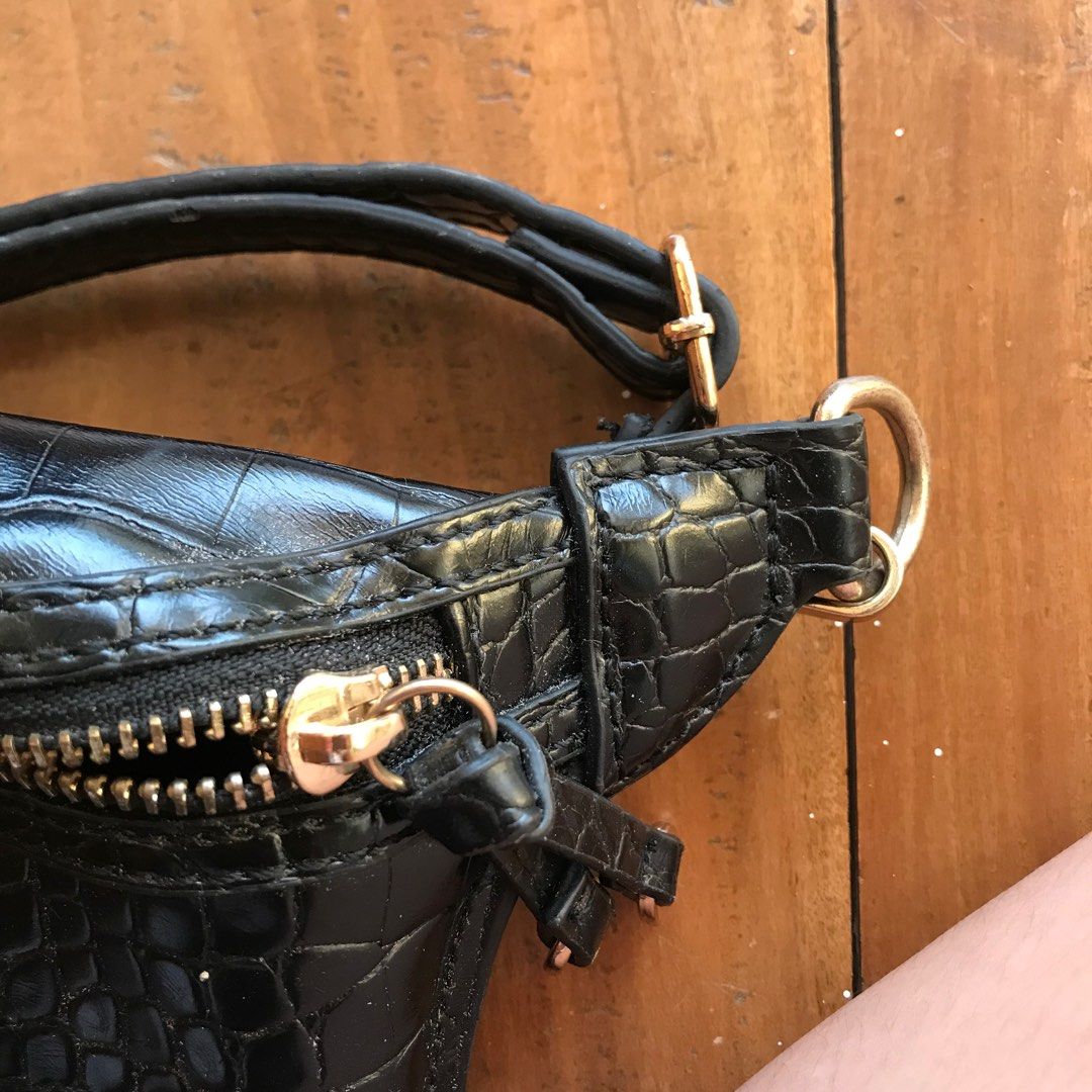 Mango croc hotsell effect belt bag