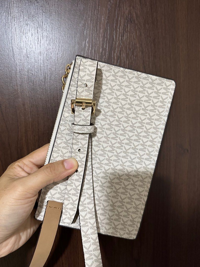 Michael Kors Small Belt Bag White 20cm Luxury Bags