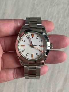 (Category: ) located in . Submitted by nickname.1ne2wo3hree (Listing ID 1240473375, Image 1). Description: .