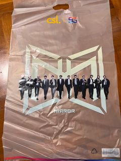 （分類：）位於 。 由 ____micaelaaaa 提交（商品編號 1240526216，圖片 1）。簡介： 。