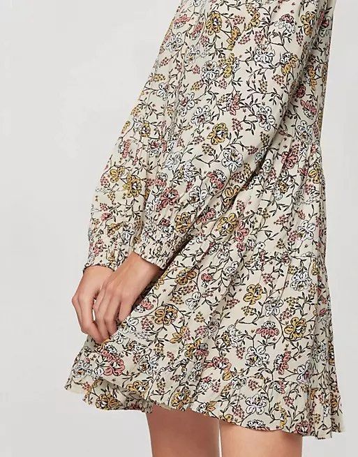 Miss selfridge deals ditsy dress