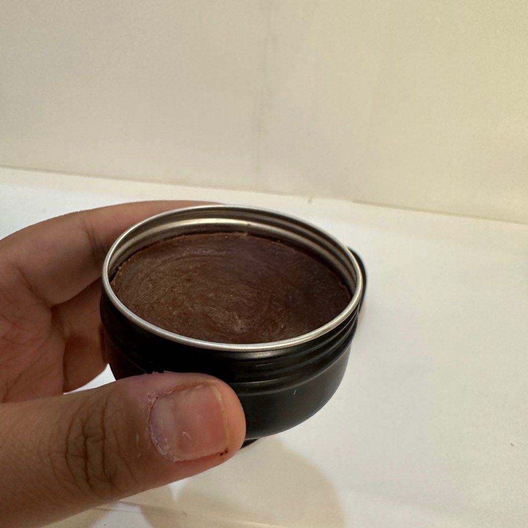 MORENA BROWS Brow Soap (Category: Makeup) located in Rizal. Submitted by maeminishop (Listing ID 1240414052, Image 2). Description: ITEM: ✨ 40 G but lightly used ✨ No original spoolie but can add small spoolie as free ✨ No Box , sold as product only RFS: Decluttering 📍 Taytay Rizal Shipping via Gogoxpress (80 pesos if to MM or Greater Manila) and can accommodate lalamove/grab. ❌ No Shopee Checkout ❌ MOP: 💸 Gcash, Bpi, Bdo, Maya .