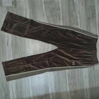 (Category: ) located in . Submitted by loversinnerstore (Listing ID 1240523887, Image 1). Description: .
