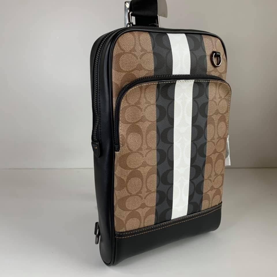New Coach Original Graham Pack In Blocked Signature Canvas With