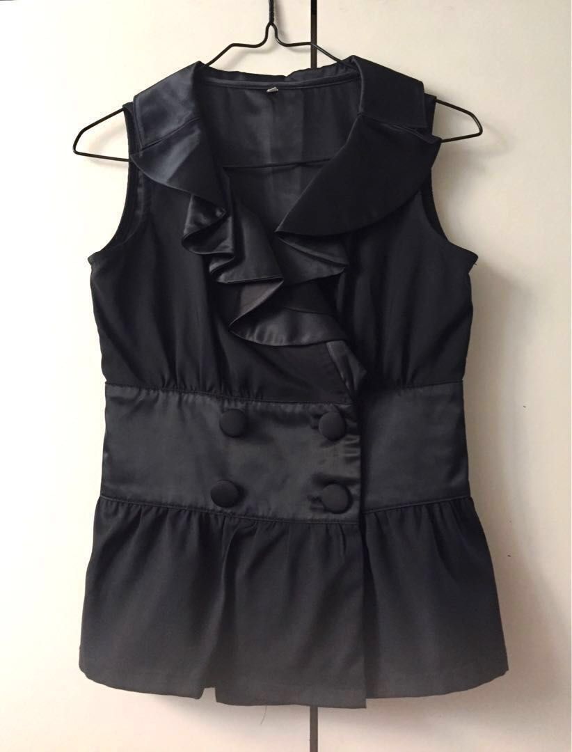 Black skirt top suit clearance