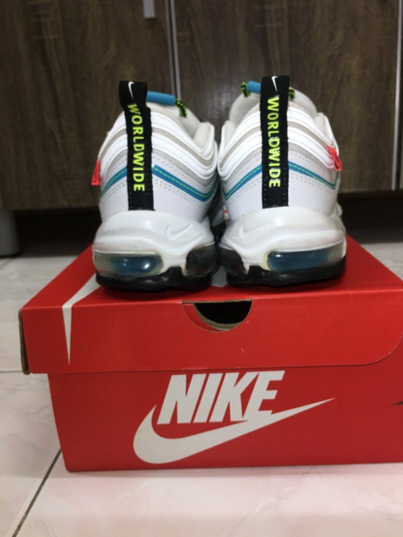 Wide air hot sale max shoes