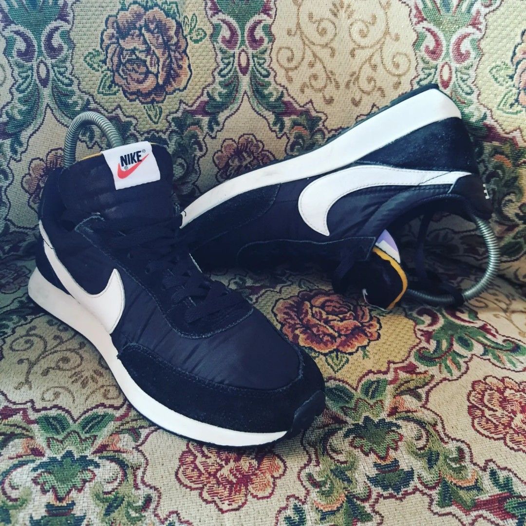 Nike classic air clearance