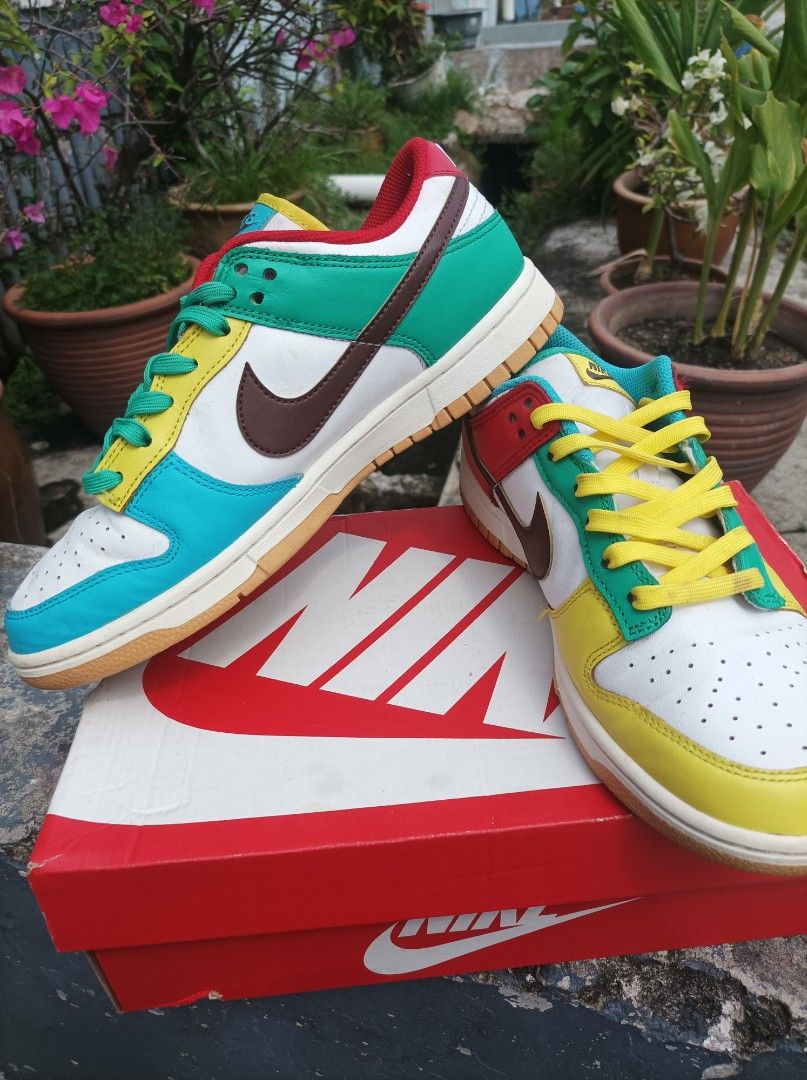 Nike Dunk Low Free 99, Men's Fashion, Footwear, Sneakers on Carousell