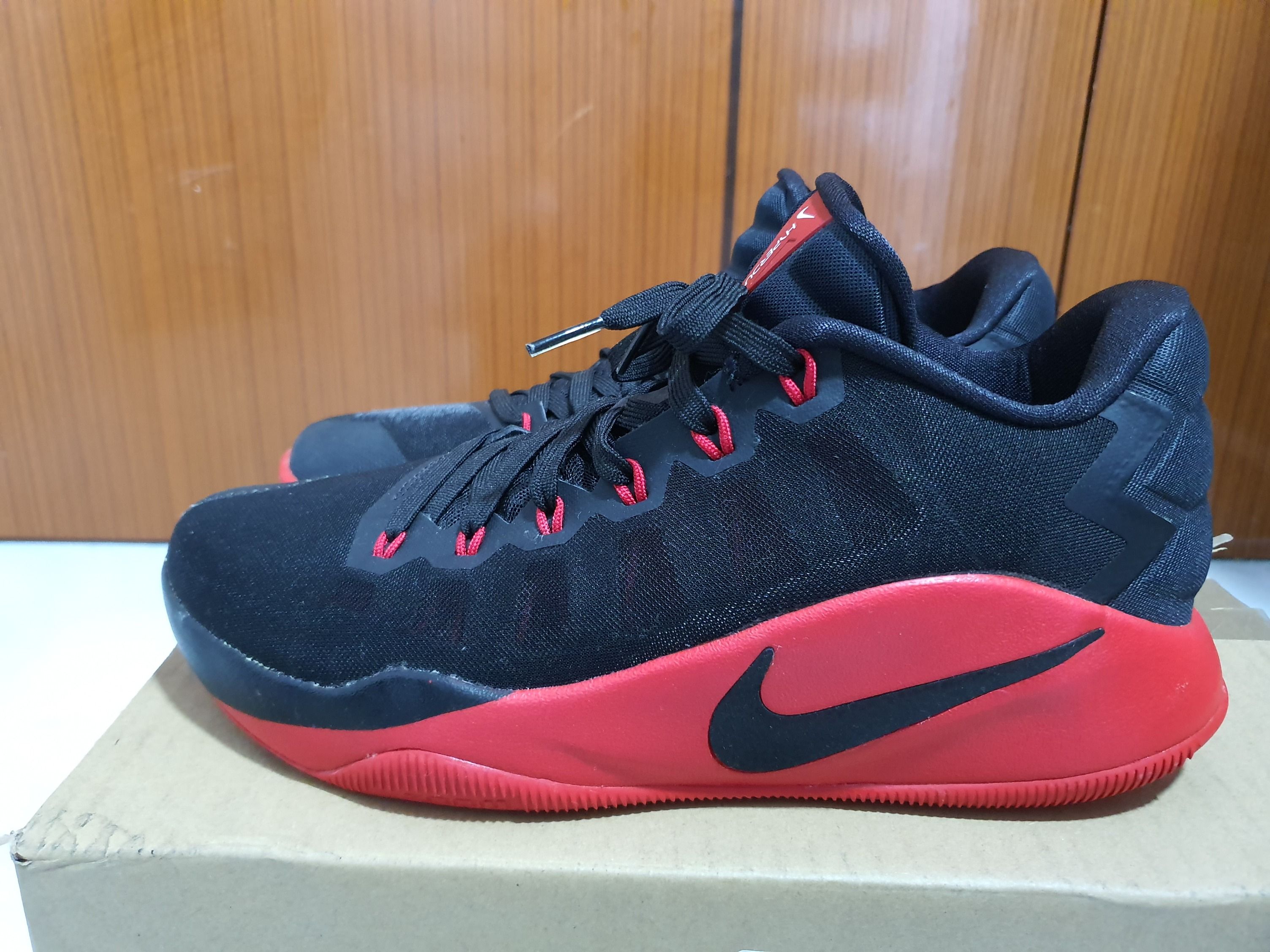 NIKE HYPERDUNK 2016 LOW EP 'BLACK RED' (Brand NEW)