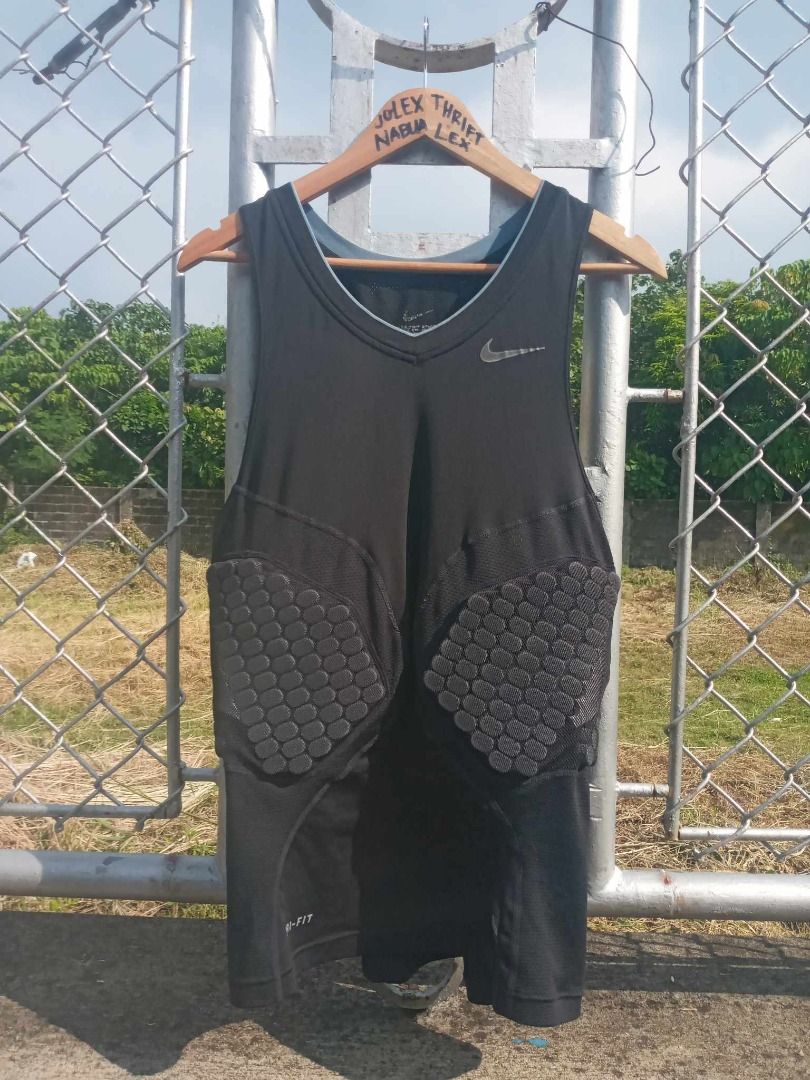 NIKE PRO COMBAT HYPERSTRONG PADDED COMPRESSION BASKETBALL TANK 503317 010,  Men's Fashion, Activewear on Carousell
