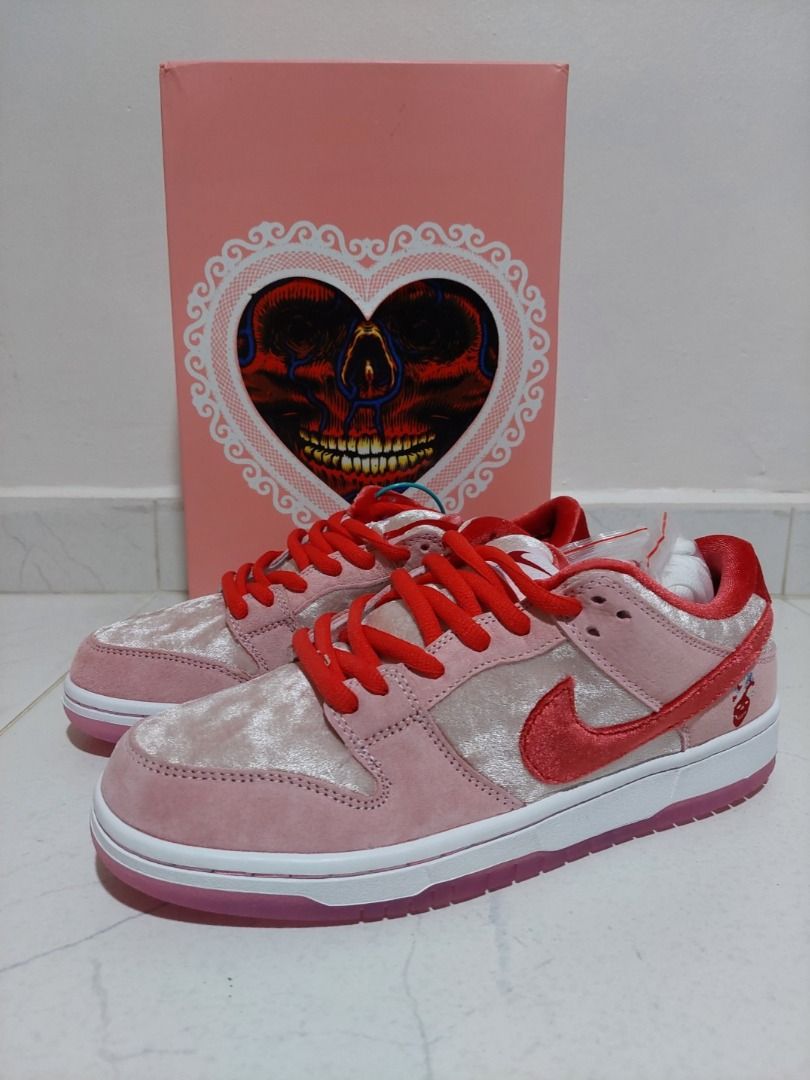 strange love sb dunks