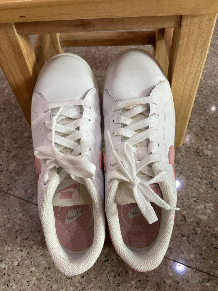 cheap white nike shoes womens