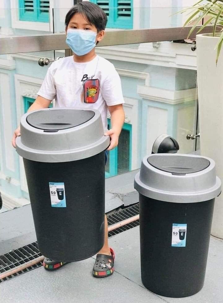 Nikko Round Trash Bin (50L) (Category: Storage Boxes & Baskets) located in Manila. Submitted by tindahanniatelizcehl (Listing ID 1177496827, Image 2). Description: 50 L High Quality.