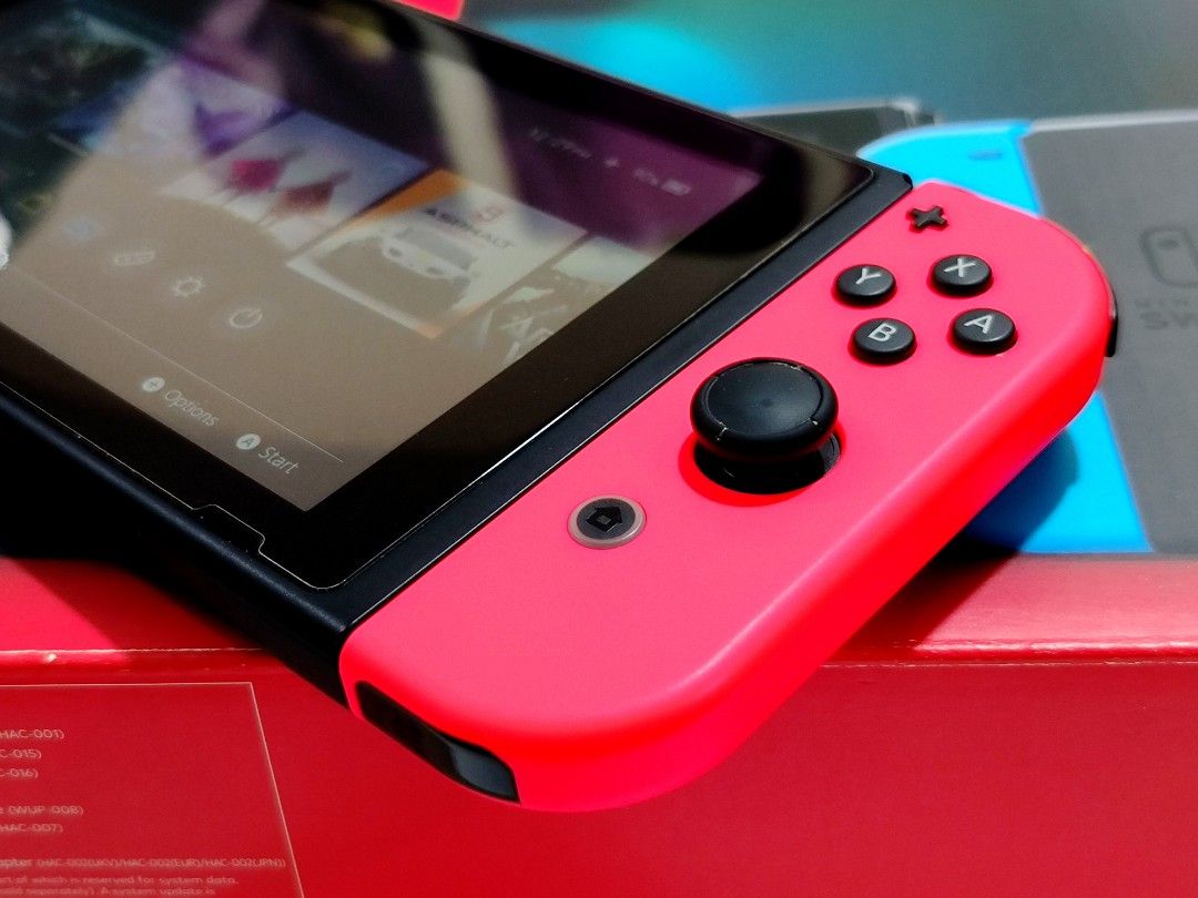 Nintendo Switch V2 on Carousell