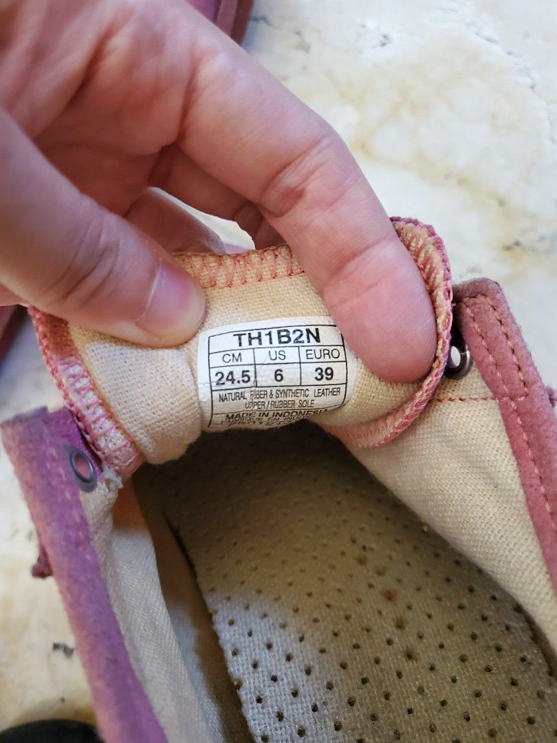 onitsuka tiger laceless