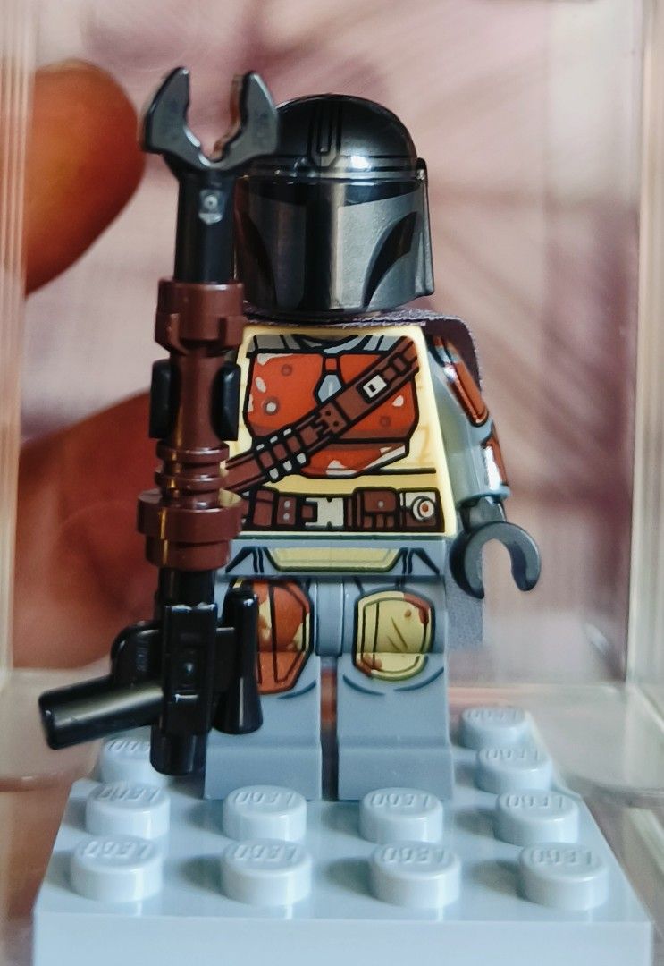 Selling new arrivals lego minifigures