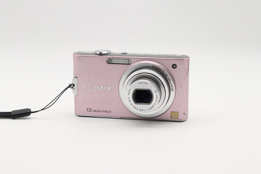 Panasonic LUMIX FX DMC-FX60-