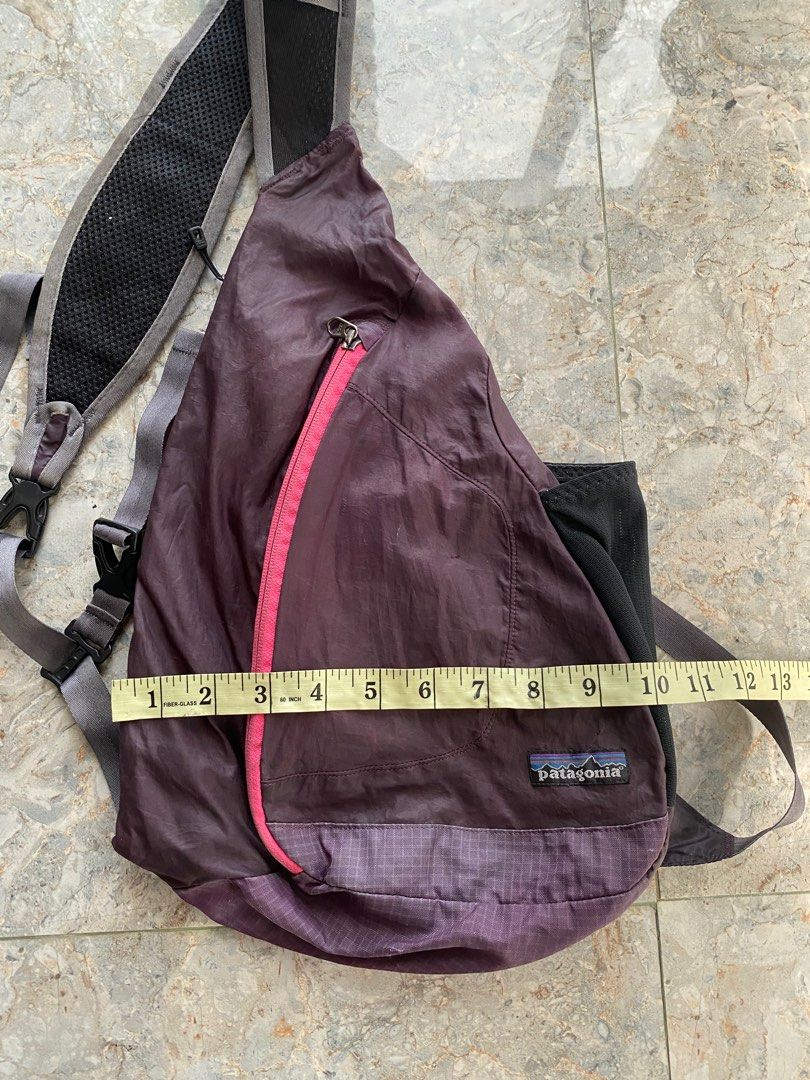 Deadstock Coleman sling bag tech y2k-