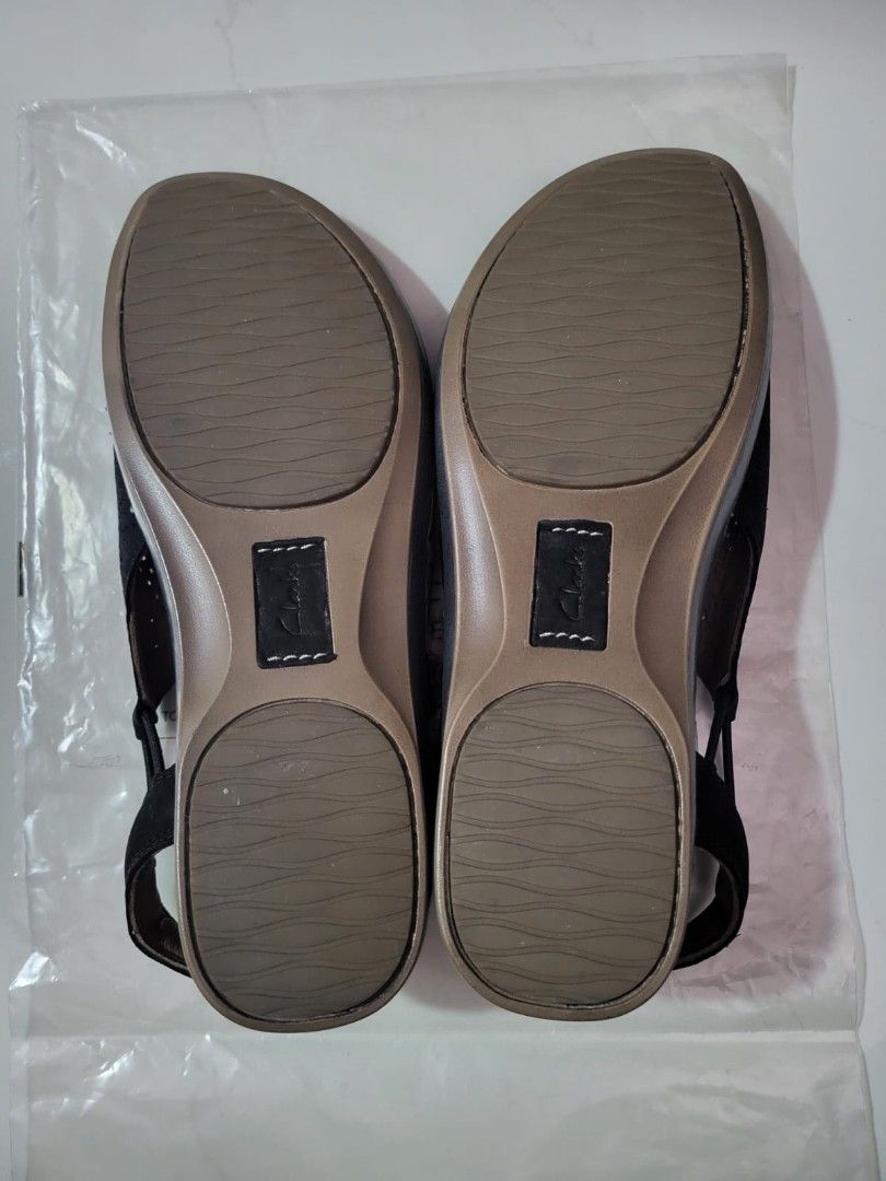 Petrina gail sale wedge sandal