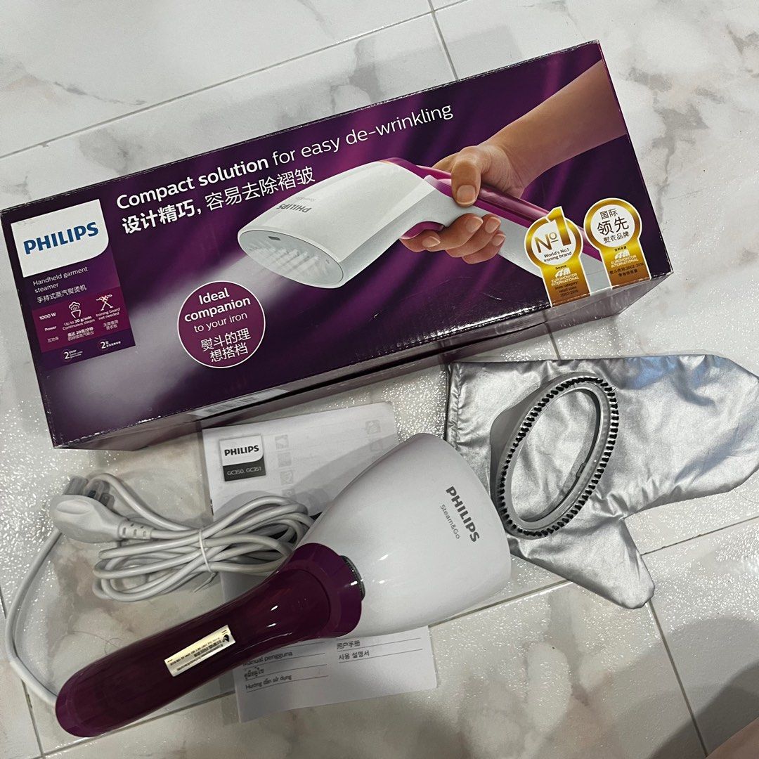 Philips Steam&Go Handheld Garment Steamer (Gc360/30) Demo