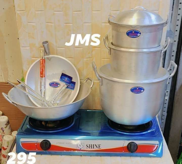 PRE ORDER!!! KITCHEN WARE (Category: Cookware & Accessories) located in Pasig City. Submitted by meanntamayo (Listing ID 1240425658, Image 1). Description: Kaldero set w/shine double burner J.