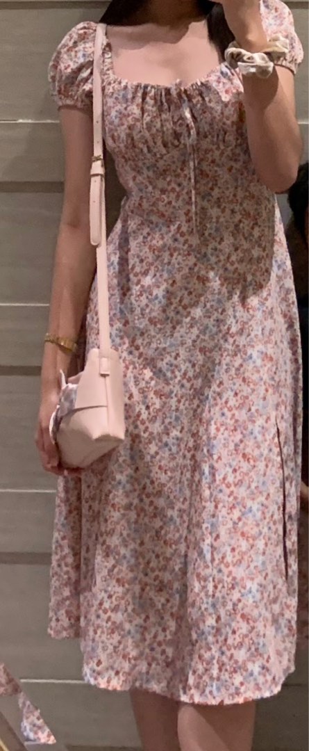 Milkmaid Dress (Puff sleeves , lace up back, standard skirt)