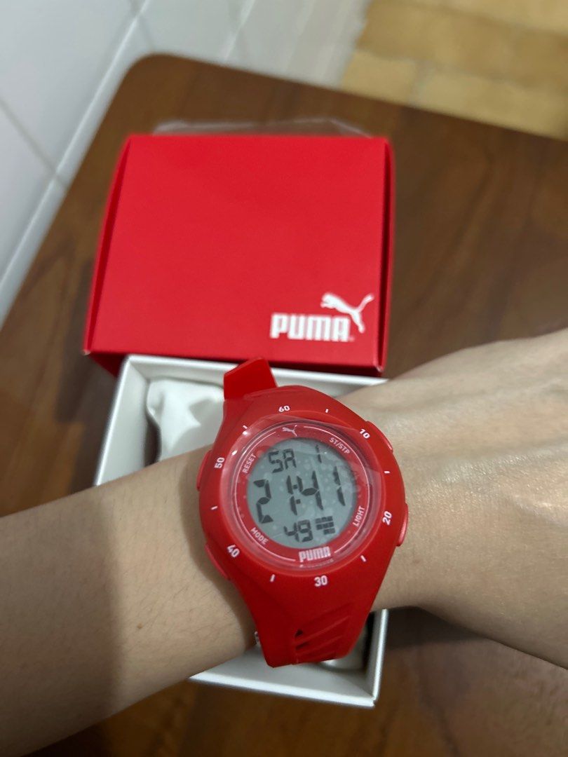Puma hotsell watch red