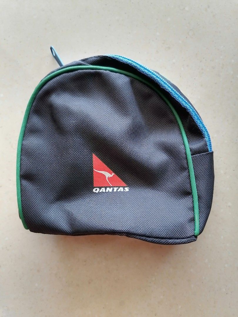 Qantas Airline Bag, Hobbies & Toys, Collectibles & Memorabilia, Vintage