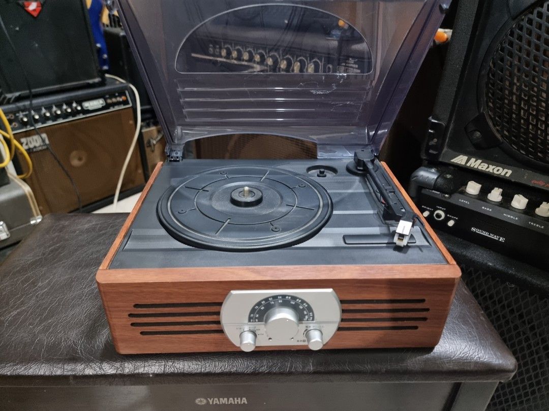 Record player (Category: Portable Music Players) located in Binan City. Submitted by jamrock.music (Listing ID 1240540242, Image 2). Description: "JAMROCK MUSIC STORE" JAPAN MUSICAL INSTRUMENTS Located@Blk28 lot6 st paul project 4 st Francis homes 7 SAN ANTONIO BINAN LAGUNA. *PIN@WAZE* JAMROCK MUSIC STORE St Paul project 4 Biñan Laguna the shop is closed.by appointment for pick up only.please let us know if you are coming. DM for faster transacti