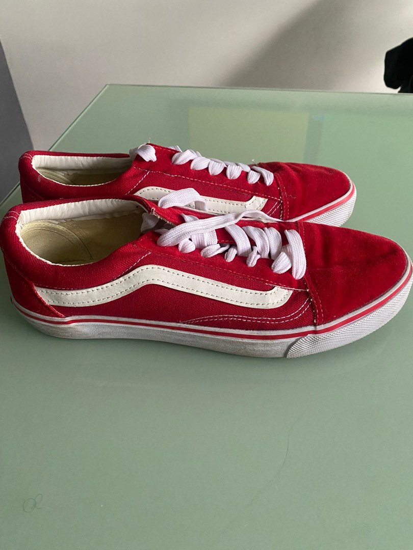 Old school store red vans