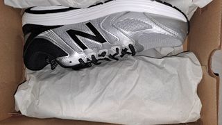 (Category: ) located in . Submitted by sneaker_addictt (Listing ID 1240428877, Image 1). Description: .