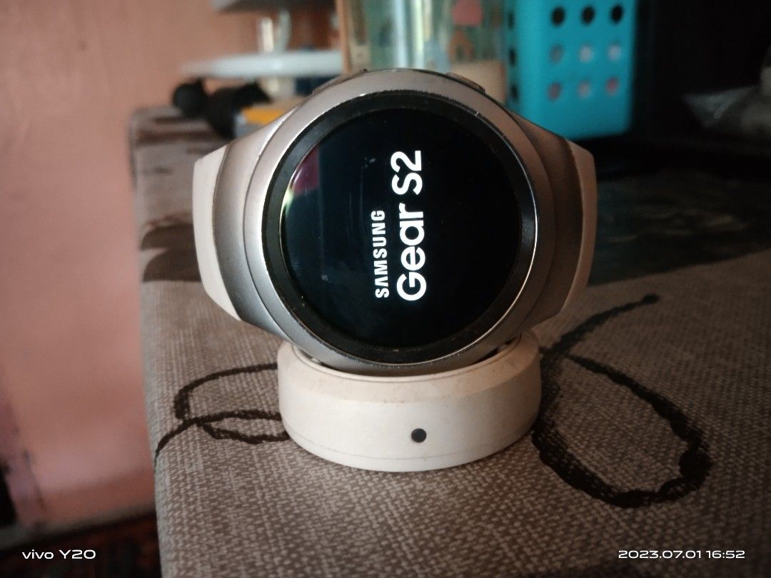 Samsung gear s2 best sale white