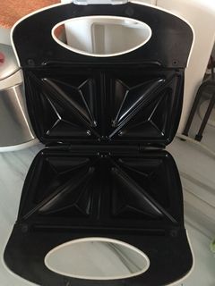 (Category: ) located in . Submitted by dor.alloy (Listing ID 1240588712, Image 1). Description: .