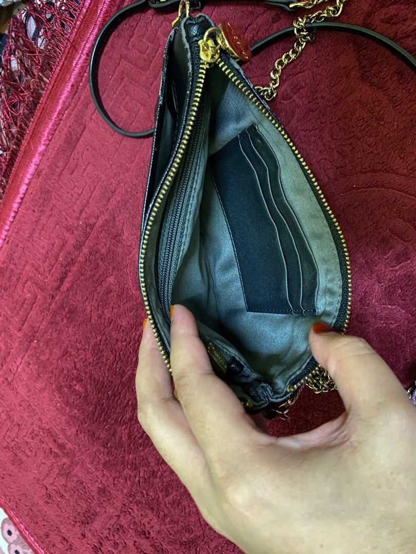 Sembonia sling bag 2025