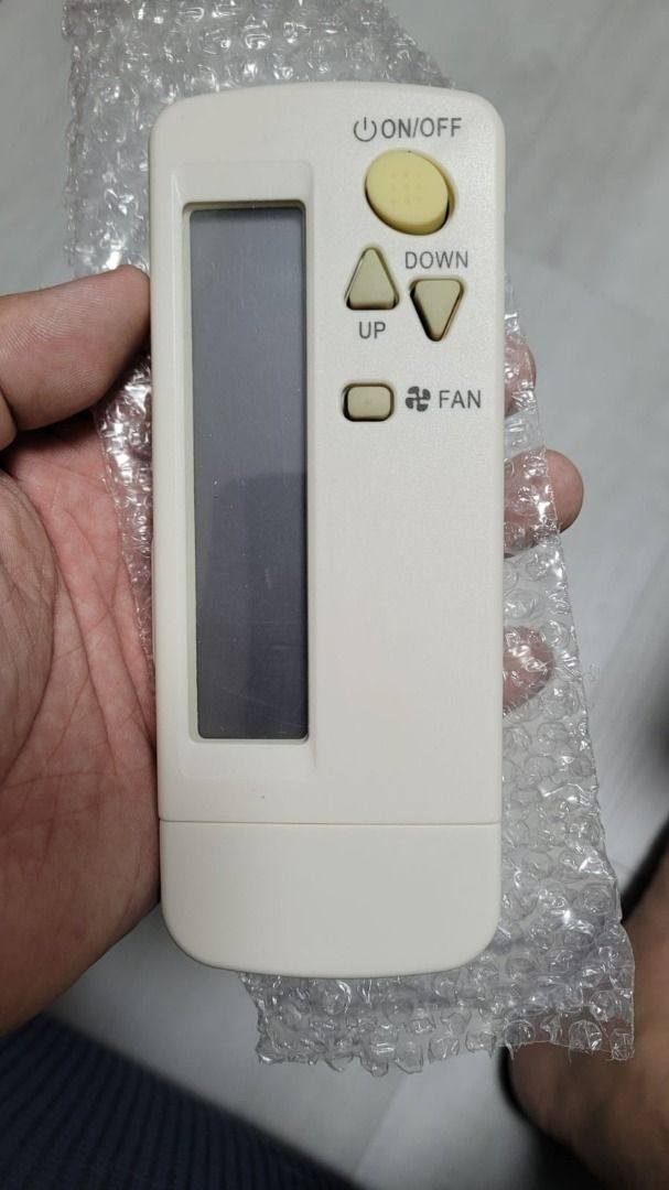[SG READY STOCK] DAIKIN (Singapore) Air Con Remote Control BRC4C151