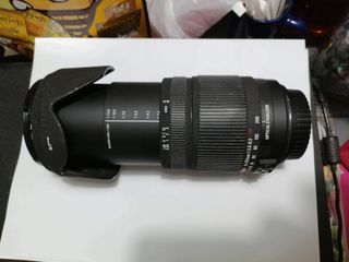 Sigma Zoom Lens