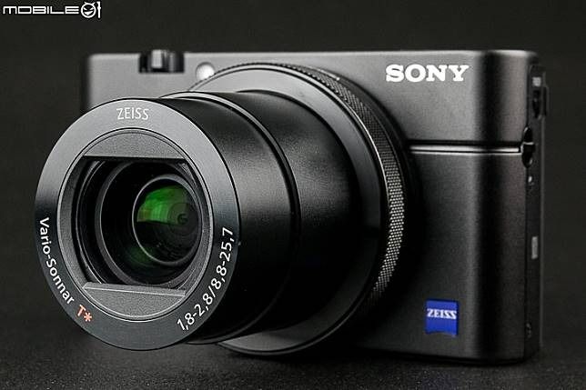 Sony DSC-RX100M5A Compact Camera, 攝影器材, 相機- Carousell