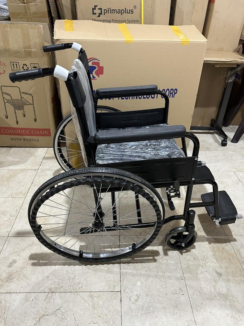 STANDARD WHEELCHAIR, Health & Nutrition, Assistive & Rehabilatory Aids