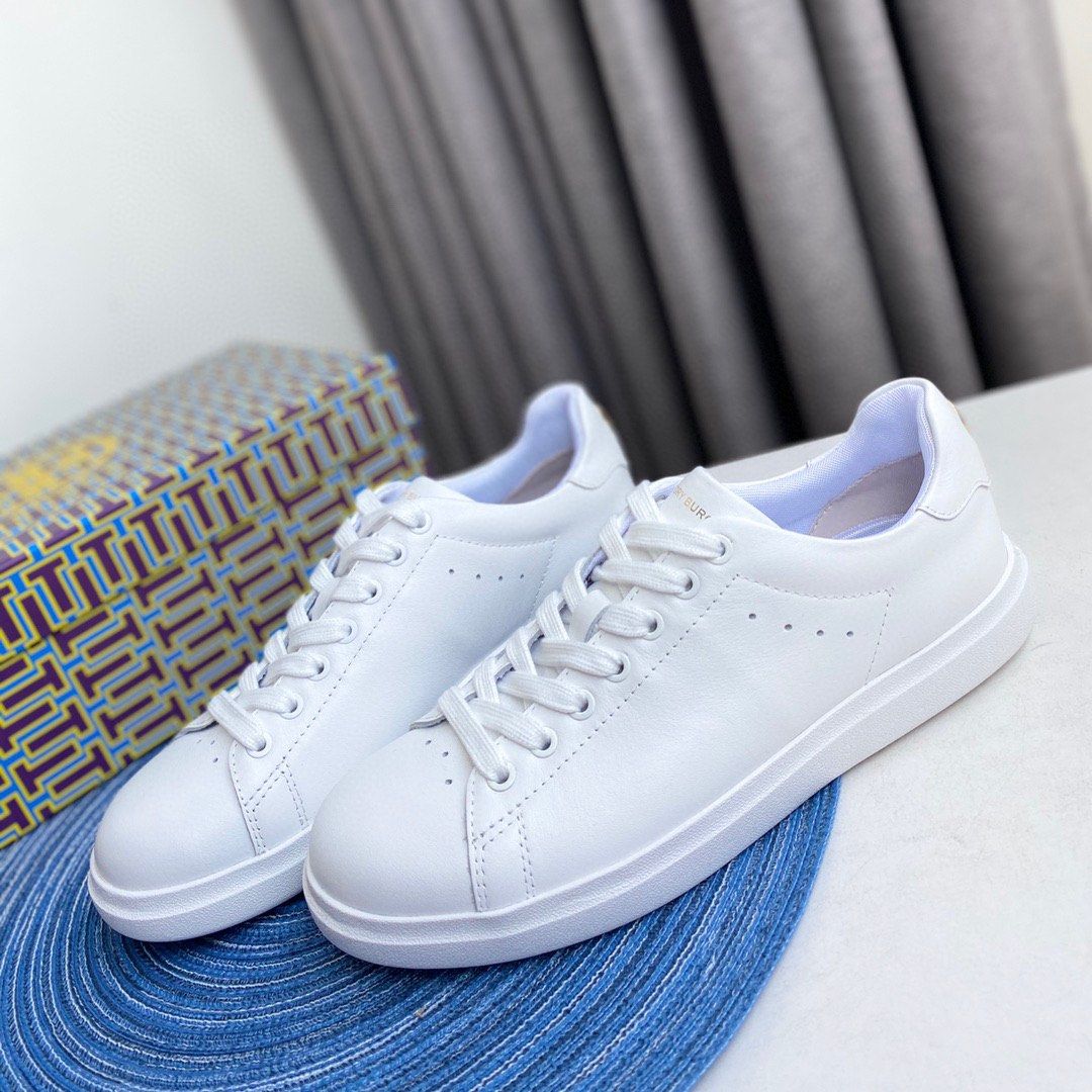 Pure white sales shoes casual