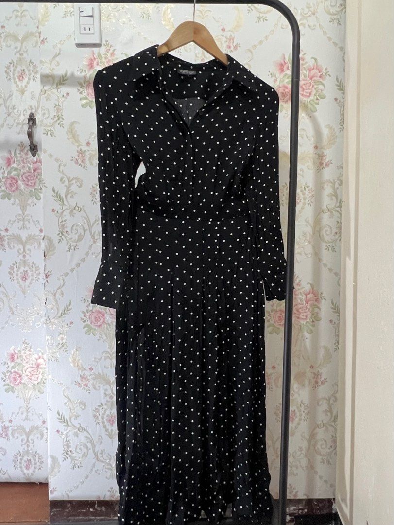 off the shoulder black plus size dress The Essential Maxi Dress L main image 1