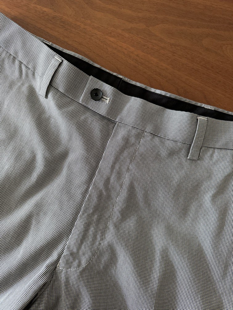 Uniqlo Formal Pants, Men's Fashion, Bottoms, Trousers on Carousell