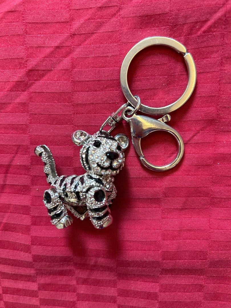 Pokémon Keychains (Category: J-Wave Merchandise) located in Singapore. Submitted by cheapletgo (Listing ID 1240445994, Image 3). Description: $5 .
