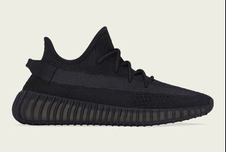 (Category: ) located in . Submitted by sneakersdistrict (Listing ID 1240558601, Image 1). Description: .
