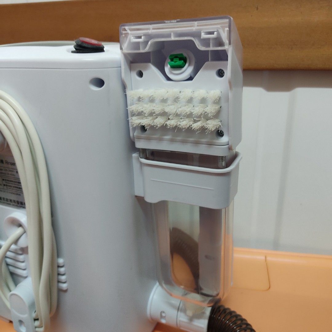 Iris Ohyama RNS300 Fabric Water Vacuum Cleaner, TV & Home Appliances