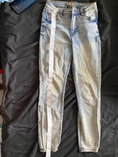 (Category: ) located in . Submitted by anne169 (Listing ID 1240509756, Image 1). Description: .