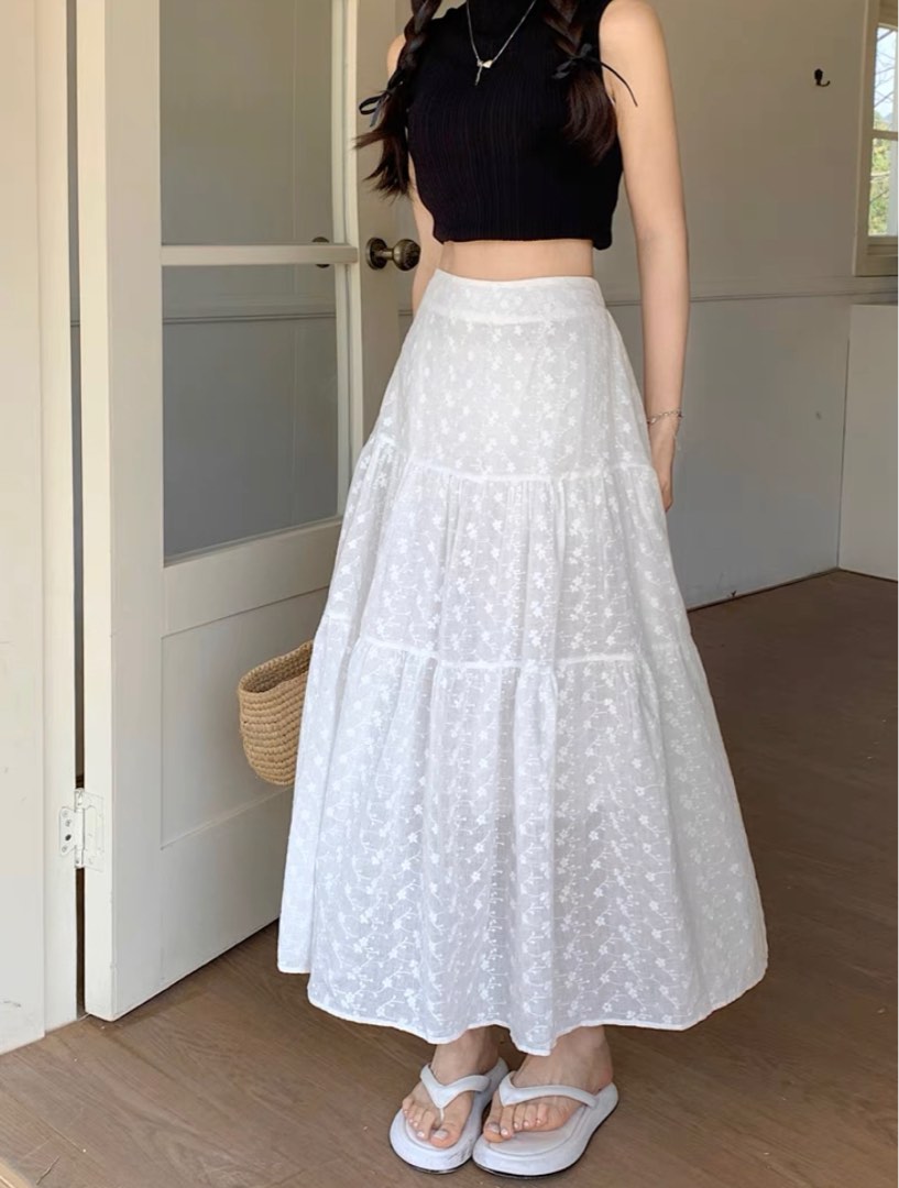 white tiered floral maxi skirt, Women's Fashion, Bottoms, Skirts on ...