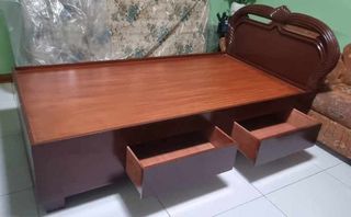 (Category: ) located in . Submitted by m_decluttering_sale (Listing ID 1240432584, Image 1). Description: .