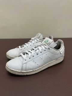 (Category: ) located in . Submitted by flyknitfoot (Listing ID 1240410119, Image 1). Description: .