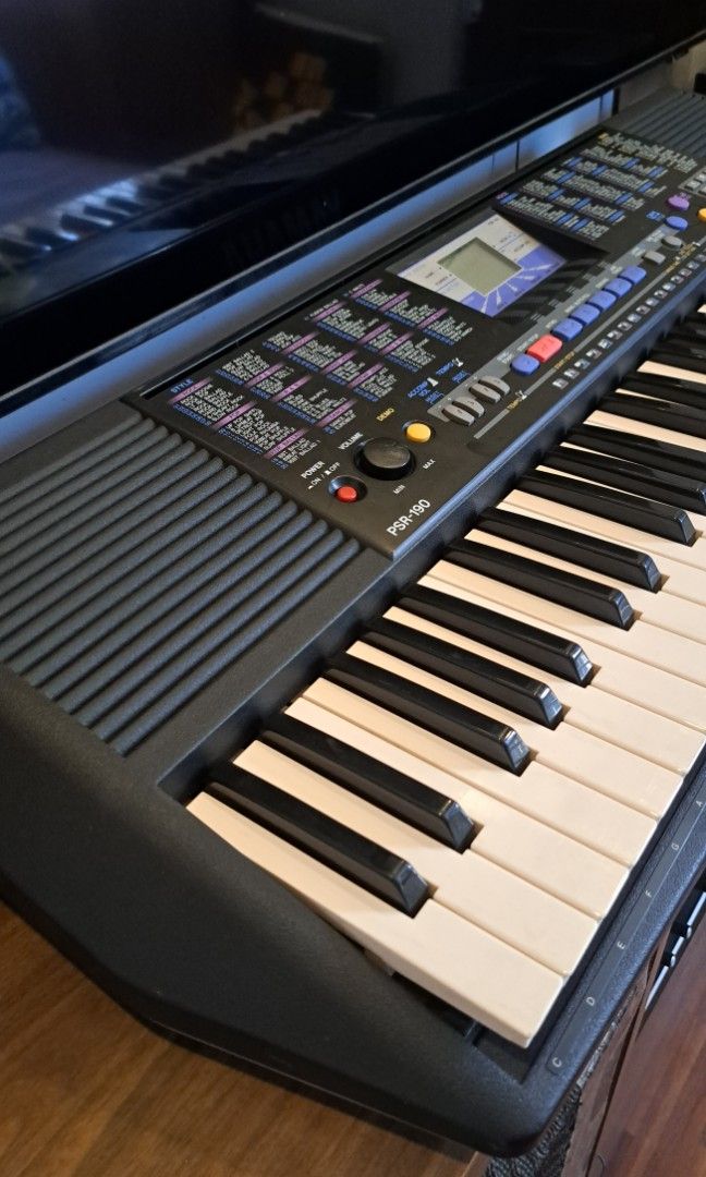 Yamaha PSR 190 Keyboards, Hobbies & Toys, Music & Media, Musical