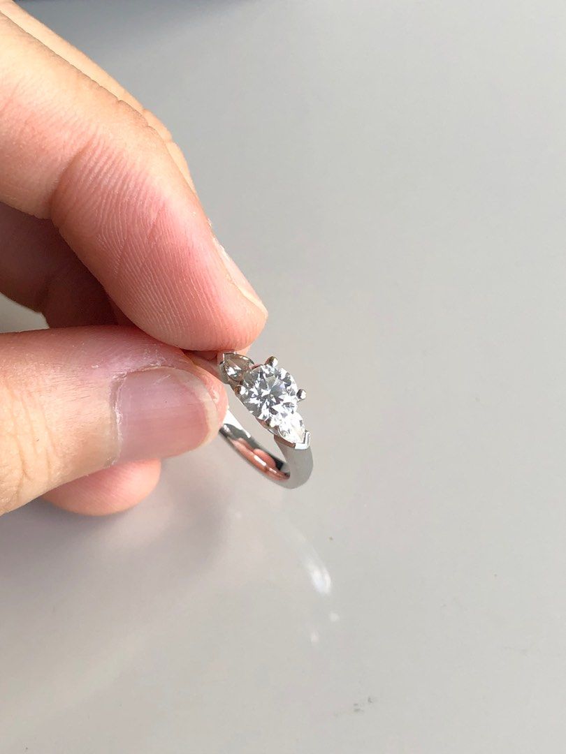 D vvs1 diamond top
